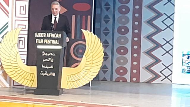 الفنان محمود حميدة 