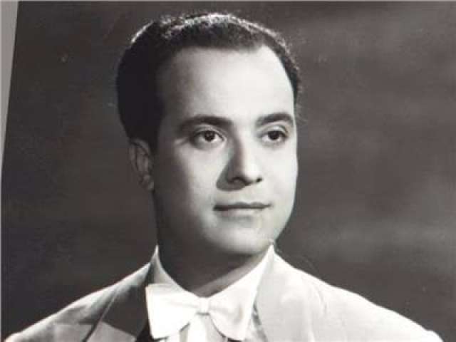 كارم محمود 