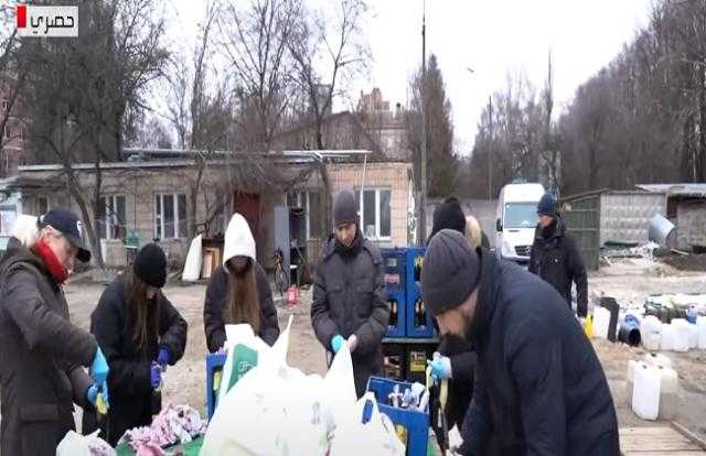 أوكرانيون وطلاب أجانب.. دخول 85 ألف لاجئ إلى رومانيا «فيديو»