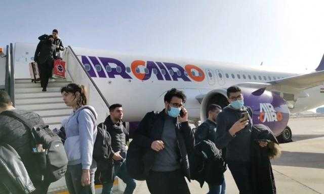 طالب عائد من أوكرانيا: «إحنا تحت أمر البلد».. فيديو