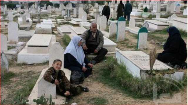 حكم زيارة القبور في العيد.. المفتي يستشهد بالرسول ﷺ