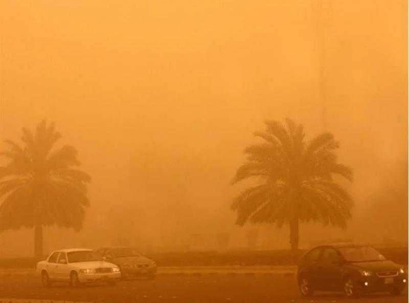 دعاء الرياح والغبار.. «ردده الآن»