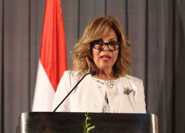 السفيرة مشيرة خطاب