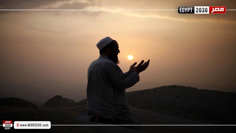 مسلم يصلي