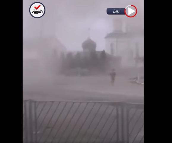 شاهد.. لحظة سقوط قذيفة روسية مروعة على جسر إربين في أوكرانيا