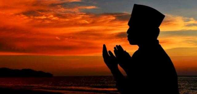 ﴿فِيهَا يُفْرَقُ كُلُّ أَمْرٍ حَكِيمٍ﴾.. هل المقصود بالآية ليلة النصف من شعبان؟