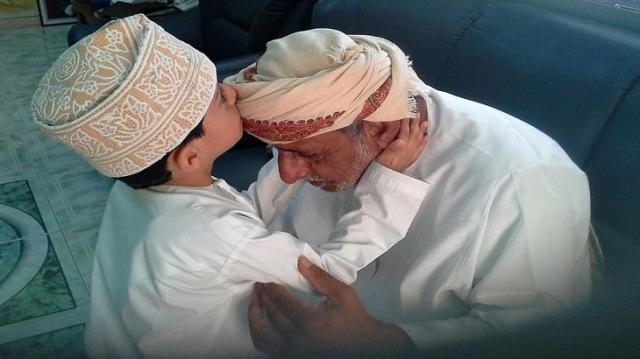 بر الوالدين (تعبيرية)