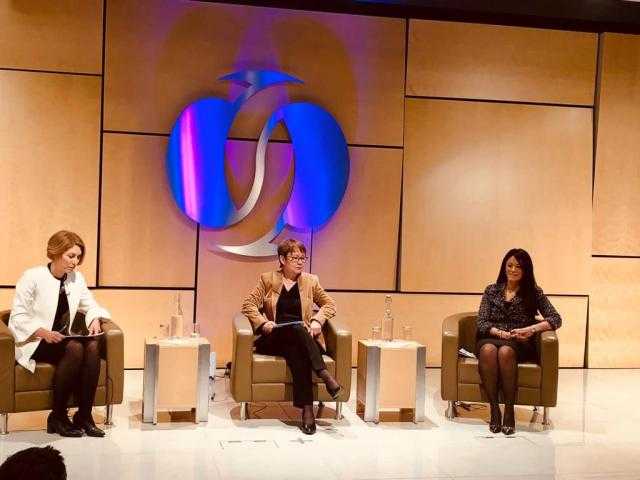 «المشاط» تشارك في حلقة نقاشية مع رئيسة البنك الأوروبي لإعادة الإعمار والتنمية