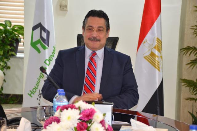 حسن غانم رئيس بنك التعمير والإسكان