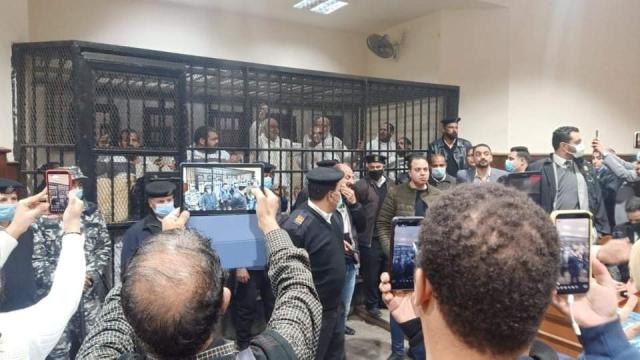 اليوم.. المحكمة تستمع لدفاع حسن راتب وعلاء حسانين بقضية الآثار الكبرى