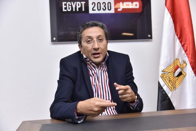  النائب إيهاب رمزى ، عضو اللجنة التشريعية بالبرلمان والمحامى بالنقض وأستاذ القانون الدستورى