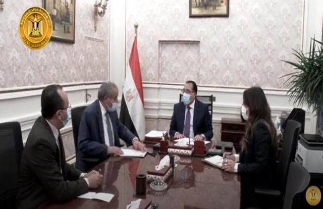 مدبولي يجتمع مع وزير التموين لمتابعة الاستعدادات لشهر رمضان  «فيديو»