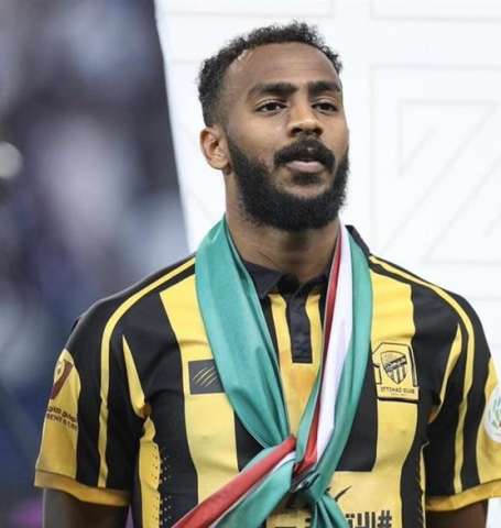 حمدي الشمراني لاعب الإتحاد