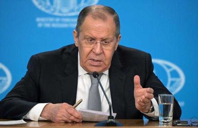 وزير الخارجية الروسي: نعمل على منع قدوم أي خطر من الأراضي الأوكرانية