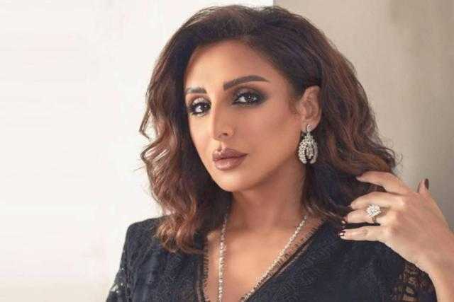 آخرها حسين فهمي.. لماذا تلاحق الشائعات أنغام بعد كل نجاح تحققه؟