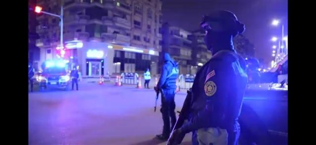 الشرطة تداهم مكتب «كاستنج وإنتاج فنى» بالعجوزة.. يستقطب الفتيات في بث مباشر