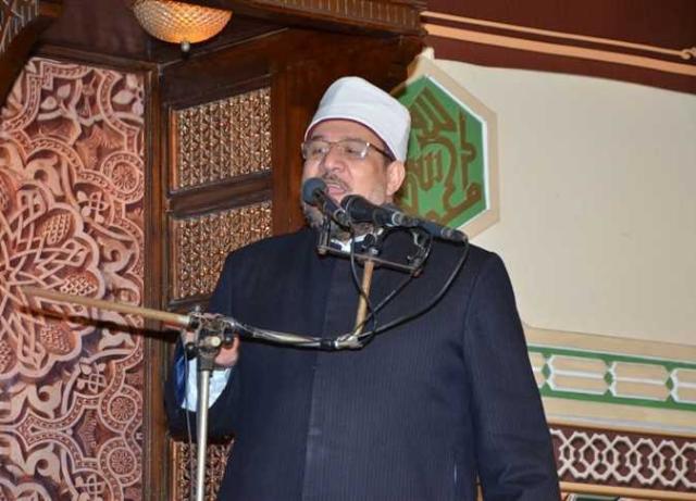 وزير الأوقاف يخطب الجمعة