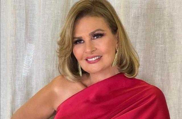 يسرا تكشف عن شخصيتها في «أحلام سعيدة»