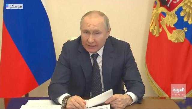 بوتين: العقوبات الغربية تساعد على تطوير اقتصادنا الوطني