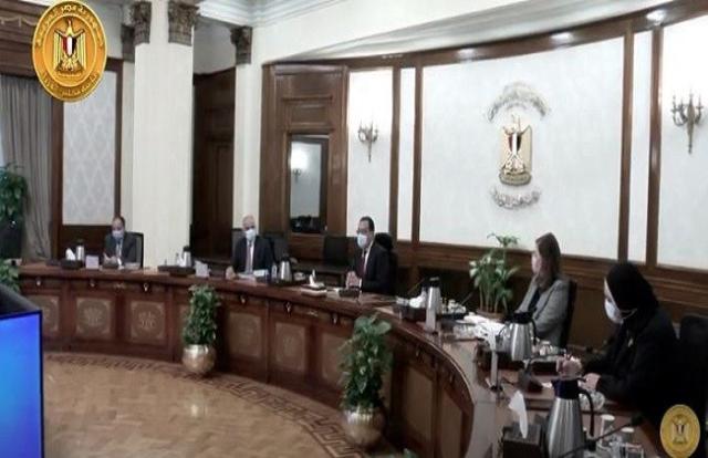 رئيس الوزراء يستعرض مستجدات الموقف الاقتصادي في ظل تداعيات الأزمة الروسية الأوكرانية «فيديو»