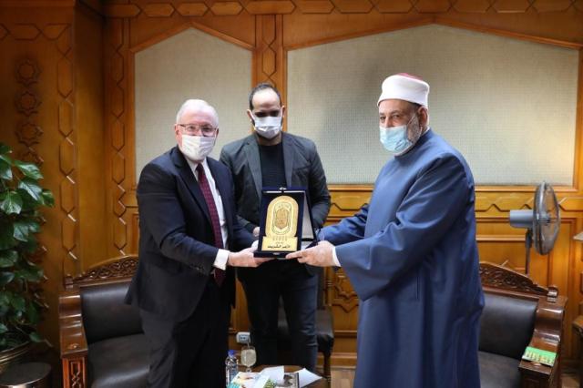 وكيل الأزهر يستقبل وفد كنيسة يسوع القديسي الأمريكية