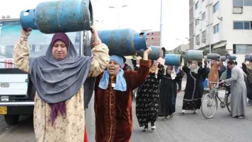 طلب إحاطة حول استمرار معاناة اهالى الصعيد فى الحصول على أنابيب البوتاجاز