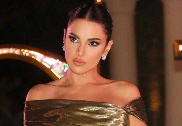 درة تبهر جمهورها في أحدث جلسة تصويرية.. فيديو