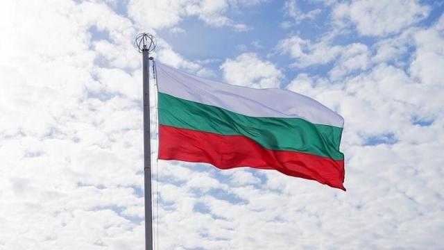بلغاريا تطرد 10 دبلوماسيين روس من البلاد