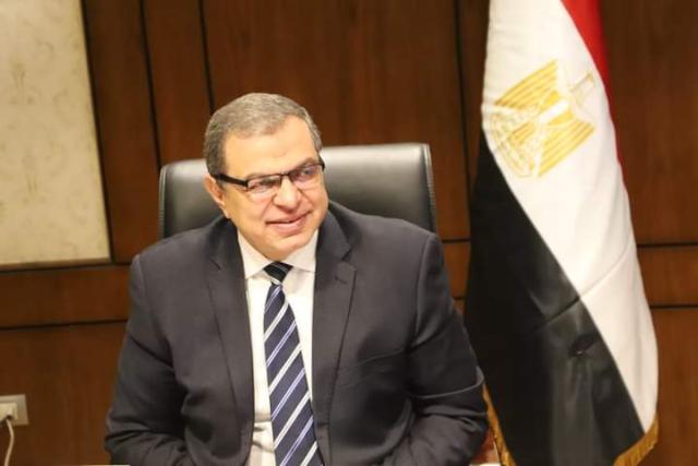وزير القوى العاملة 