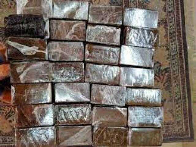 بقيمة مليون و700 ألف جنيه.. ضبط 240 طربة حشيش بالشرقية