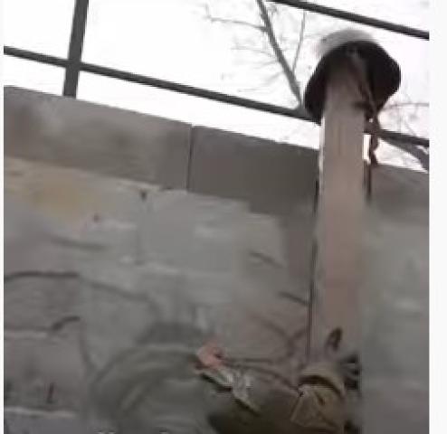 بقطع خشبية.. حيلة جنود روس لخداع القناصين الأوكرانيين