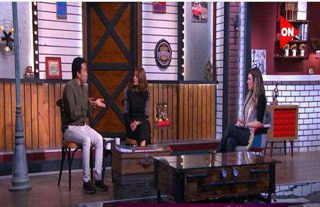 سامح حسين: «الرومانسية الوسط مطلوبة»- فيديو