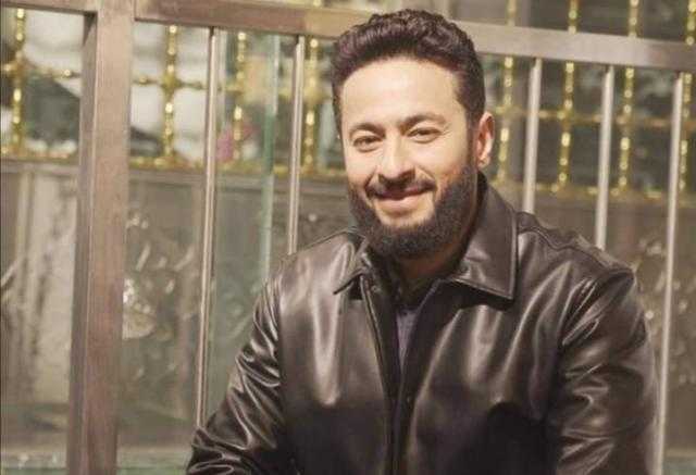 حماده هلال يستأنف تصوير «المداح اسطورة الوادى» في قرية برقاش.. غدًا