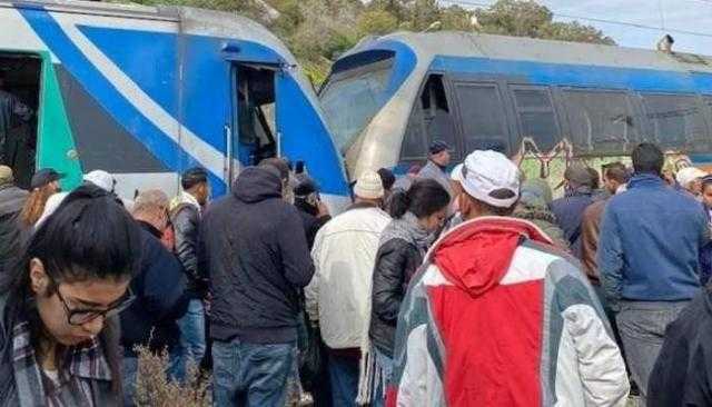 إصابة 95 شخصا في حادث تصادم بين قطارين بالعاصمة التونسية
