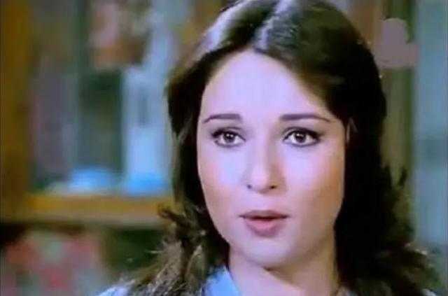 شاهد.. أحدث ظهور للفنانة المعتزلة نورا