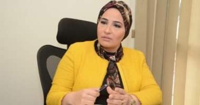 عضو رجال الأعمال تتوقع ارتفاع مؤشرات البورصة بعد انخفاض الجنيه أمام الدولار