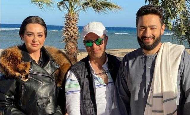 هبة مجدي تطرح البوستر الرسمي لـ «المداح اسطورة الوادي»