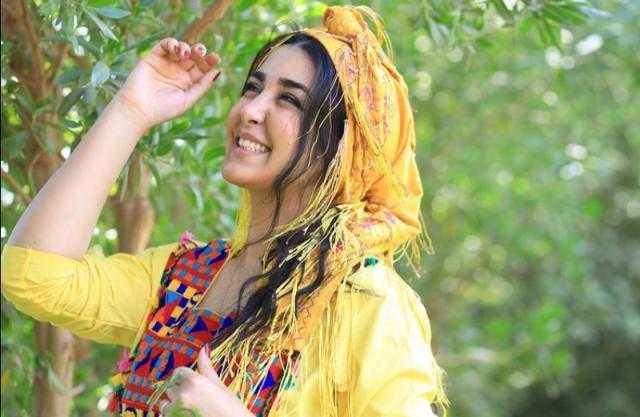 جيهان خليل وسط الطبيعة في أحدث «فوتو سيشن».. صور
