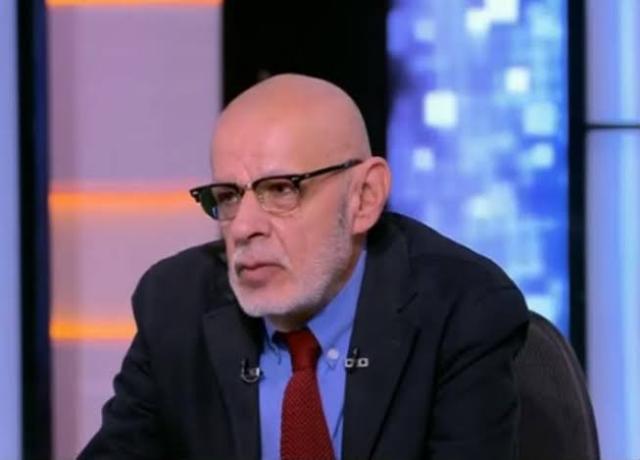 تفاصيل اللحظات الأخيرة لـ زكي فطين عبد الوهاب على فراش الموت