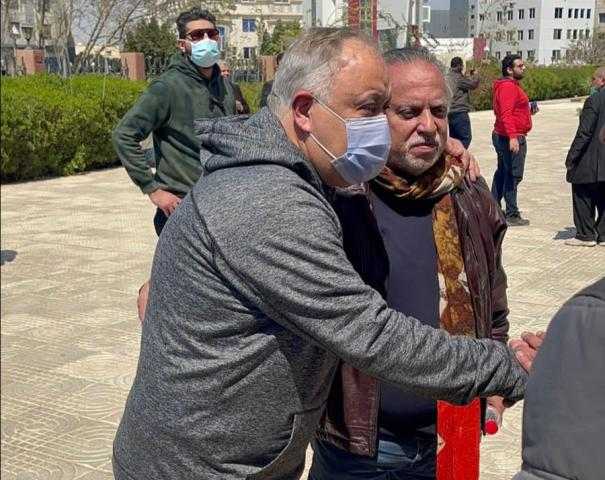 شاهد.. تشييع جثمان أحمد حلاوة بحضور نجوم الفن