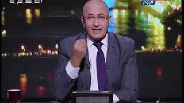 سيد علي منفعلا: «امسكوا لسانكم شوية».. فيديو