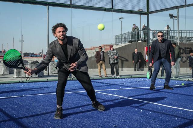 حسام غالي في ملعب البادل