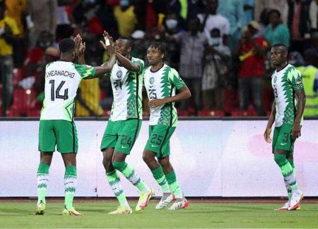 التعادل 1-1 يحسم الشوط الأول من مباراة نيجيريا وغانا
