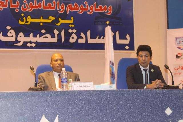 لنترك أثراً.. ندوة موسعة لأسرة طلاب من أجل مصر بجامعة جنوب الوادي