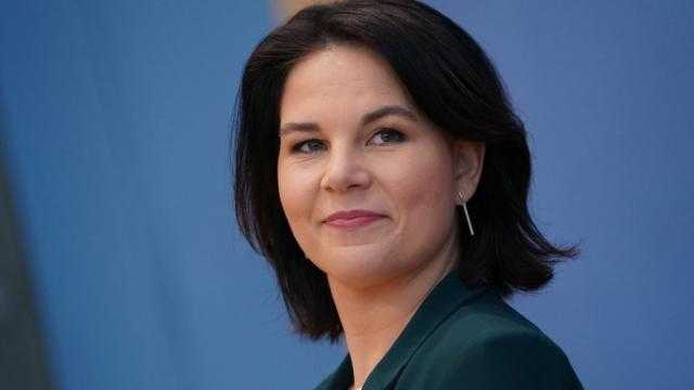 ألمانيا: «نقف إلى جانب أوكرانيا بنسبة 100 %»