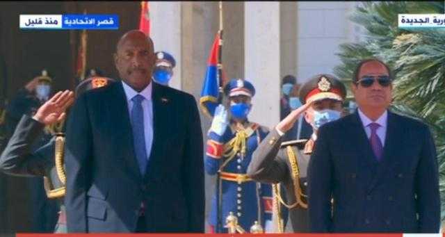 البرهان: أمن مصر والسودان واحد.. والسيسي قال «ما لناش غير بعض»