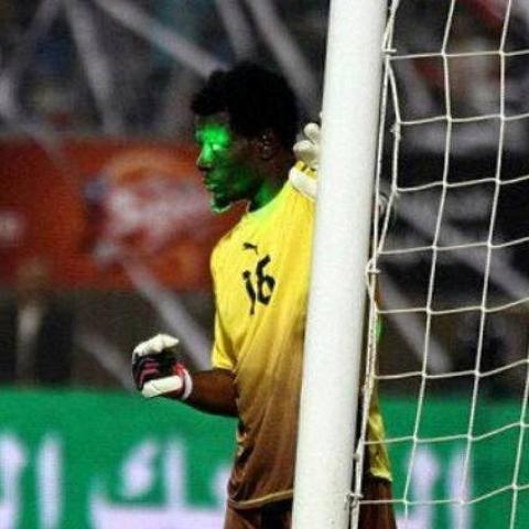 بعد شكوى المصريين.. حارس غانا يستعيد ذكرياته مع الليزر باستاد القاهرة