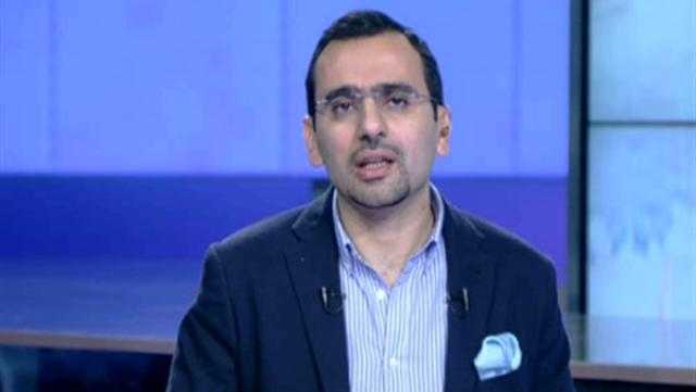 مذيع «بدون حظر » يعلن رحيله عن صدى البلد.. فيديو