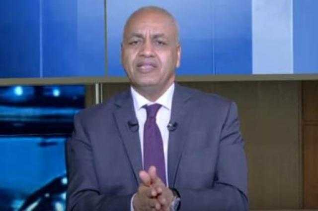 بكري: «افتحوا تراخيص البناء الناس قاعدة في بيوتها من غير شغل»