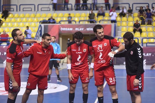 الأهلي يفاضل بين 3 مدربين أجانب